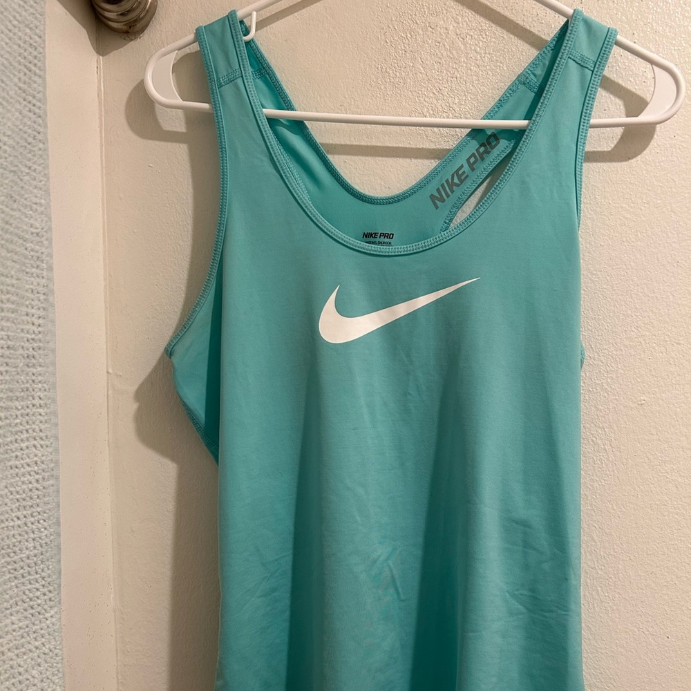 Nike Women's Teal Tank Top